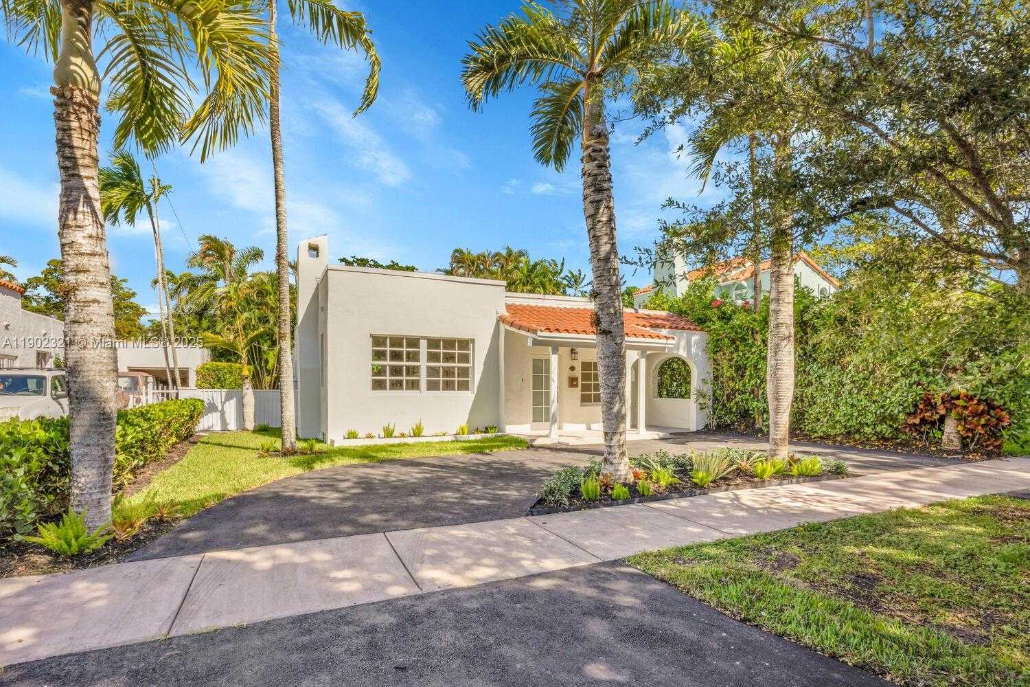 Imagen de Pequeño Objeto