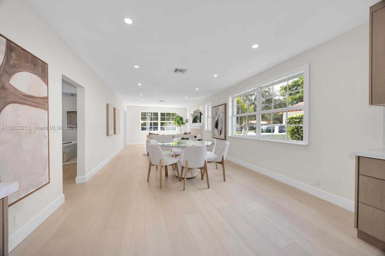 Imagen de Pequeño Objeto