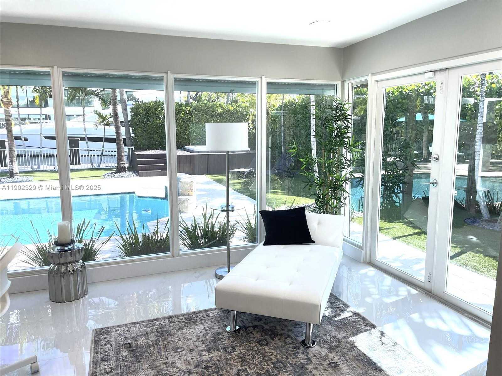 Small Image of 404 COCONUT ISLE DR, Fort Lauderdale Number 17