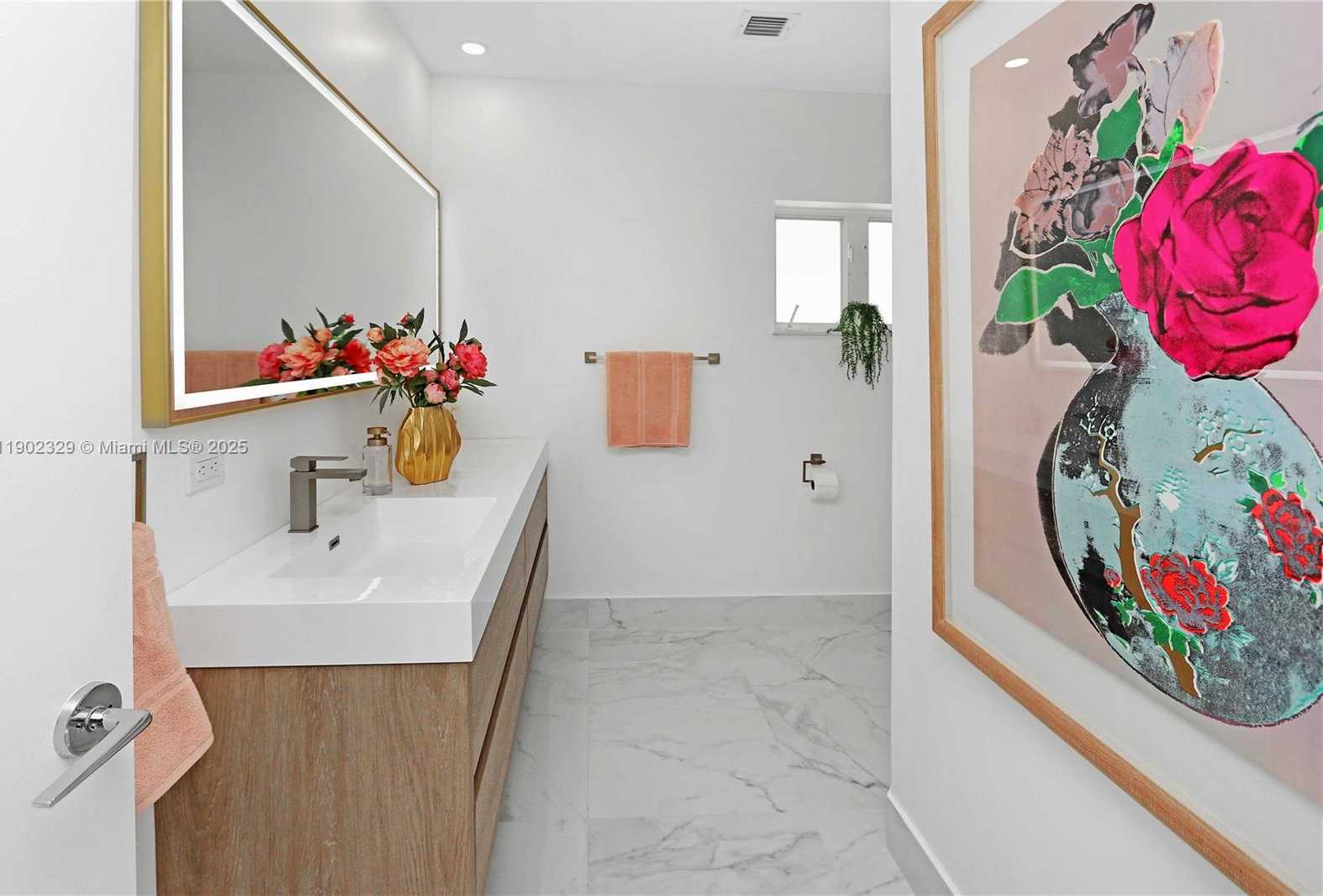 Small Image of 404 COCONUT ISLE DR, Fort Lauderdale Number 18