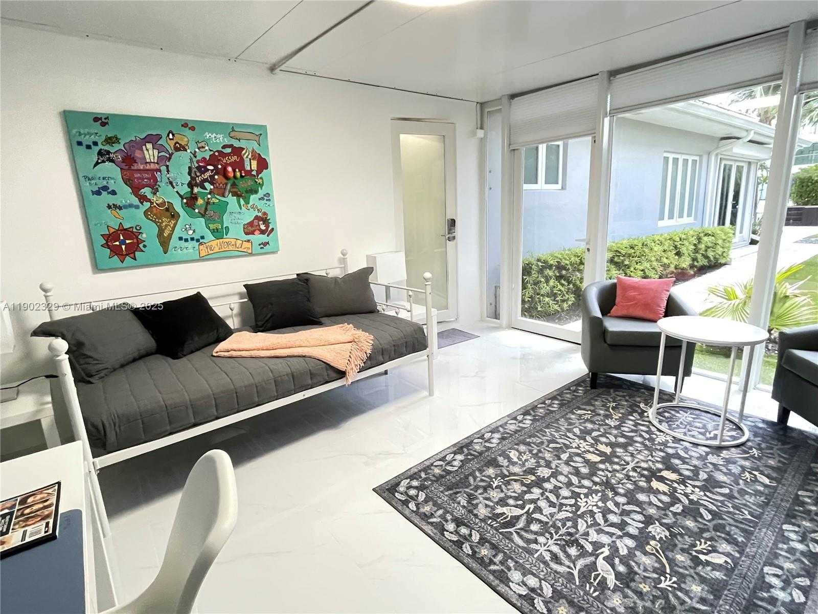 Small Image of 404 COCONUT ISLE DR, Fort Lauderdale Number 29