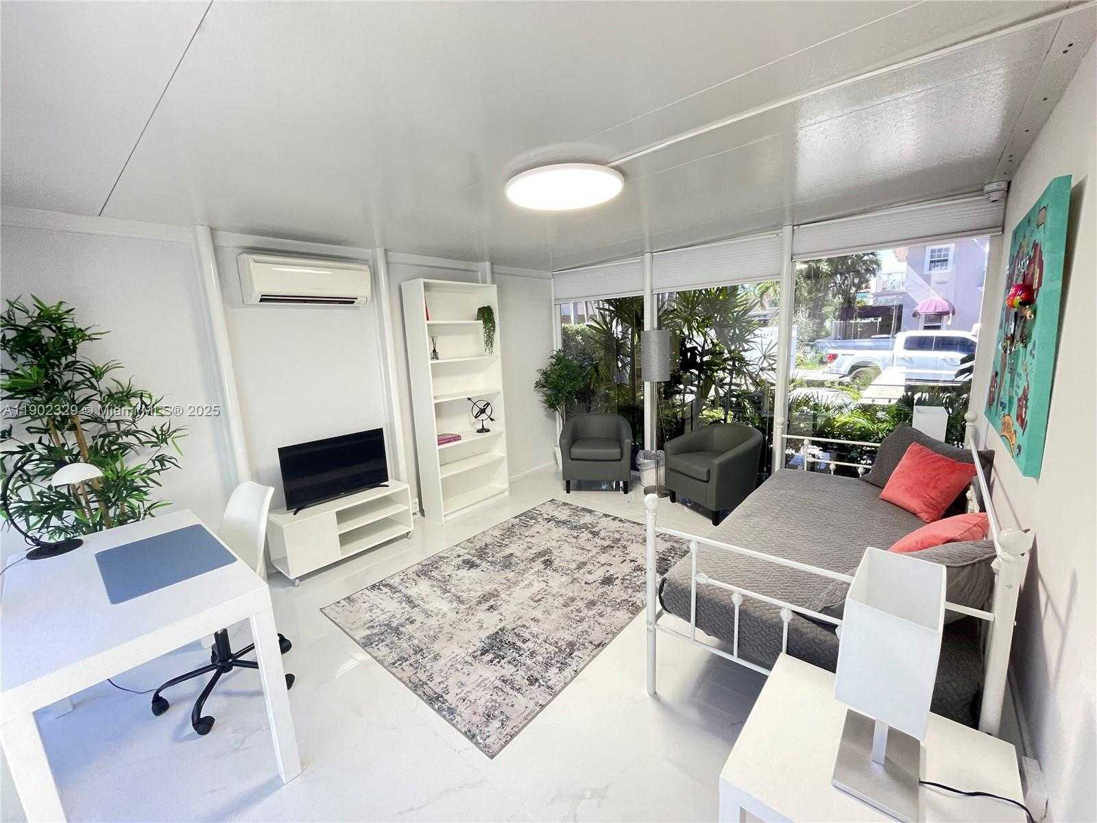 Small Image of 404 COCONUT ISLE DR, Fort Lauderdale Number 31