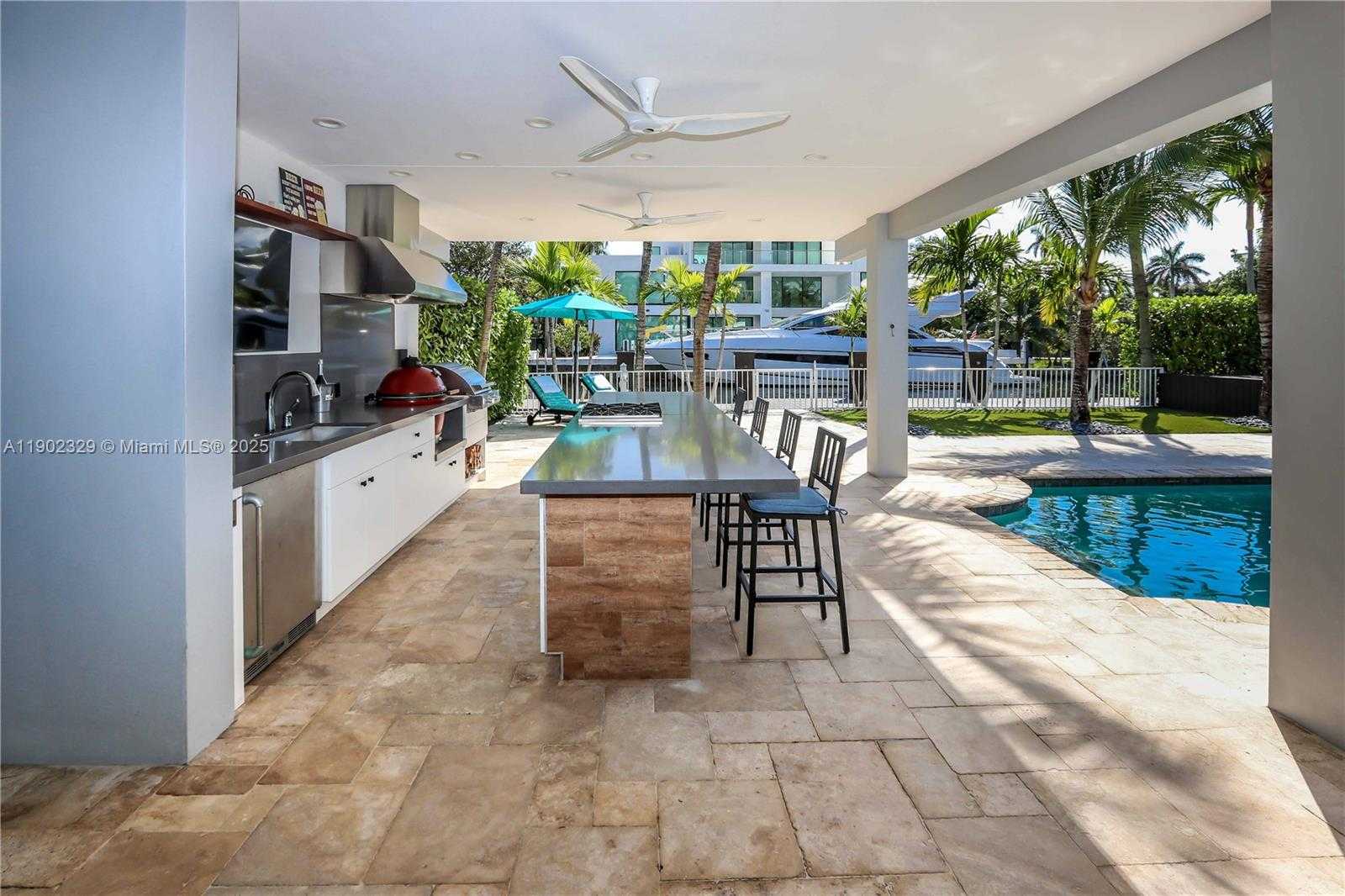 Small Image of 404 COCONUT ISLE DR, Fort Lauderdale Number 41
