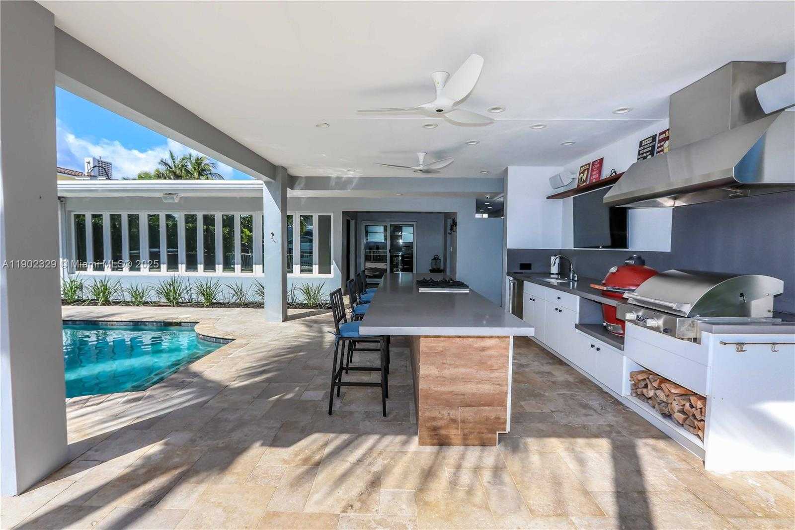 Small Image of 404 COCONUT ISLE DR, Fort Lauderdale Number 44