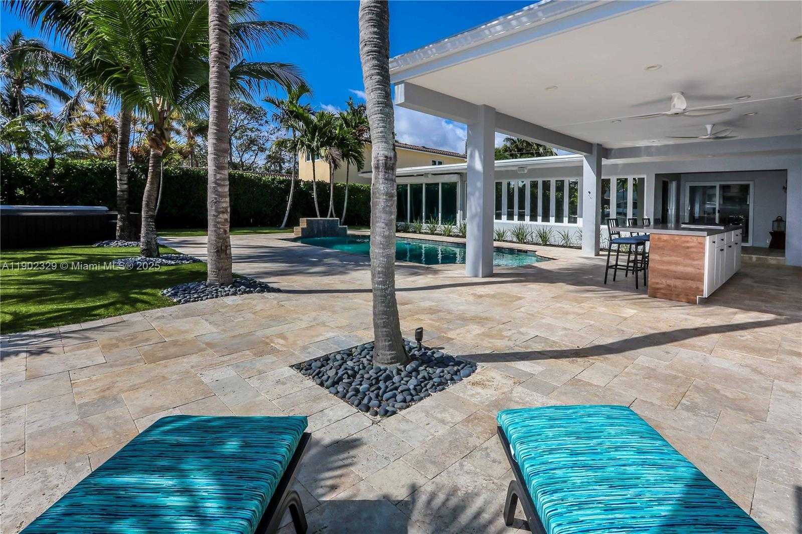 Small Image of 404 COCONUT ISLE DR, Fort Lauderdale Number 45