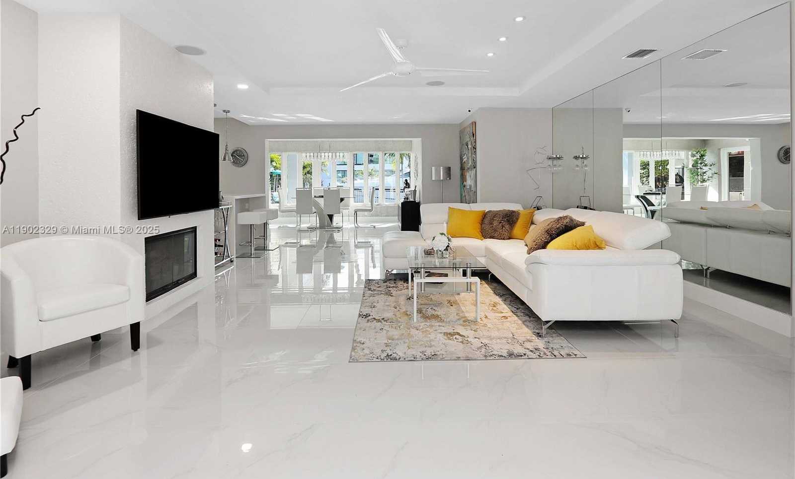 Small Image of 404 COCONUT ISLE DR, Fort Lauderdale Number 5