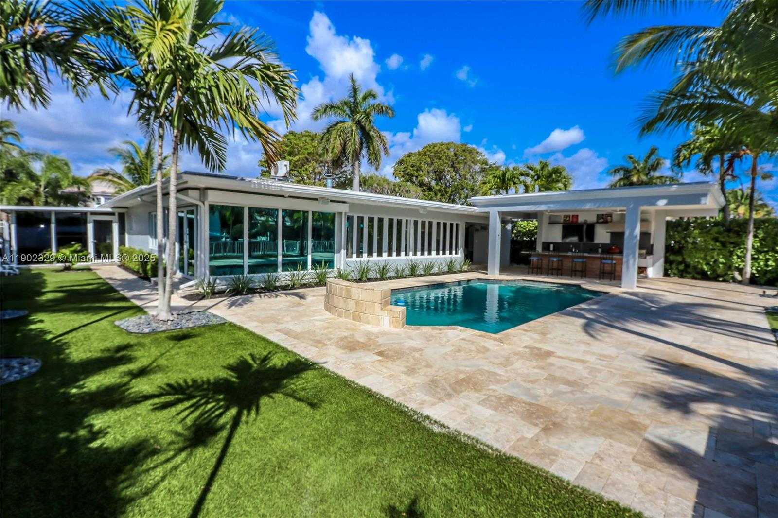 Small Image of 404 COCONUT ISLE DR, Fort Lauderdale Number 51