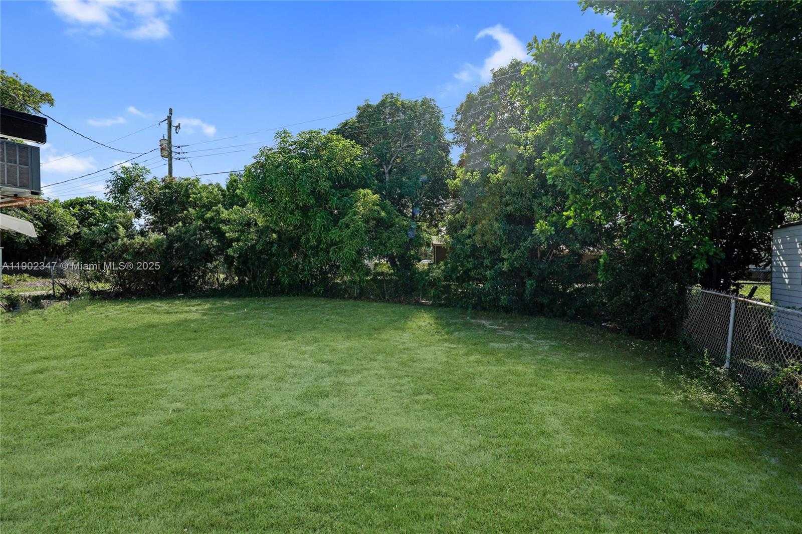 Small Image of 1789 NORTH WEST 6TH TER, Pompano Beach Number 4