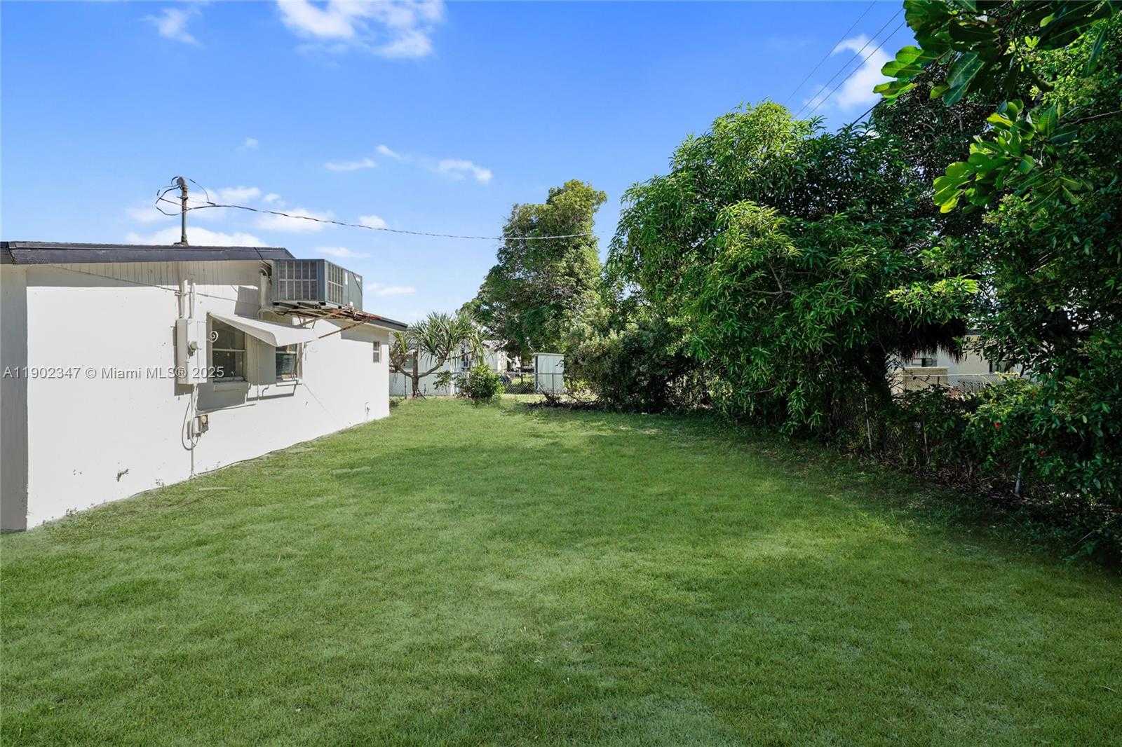 Small Image of 1789 NORTH WEST 6TH TER, Pompano Beach Number 5