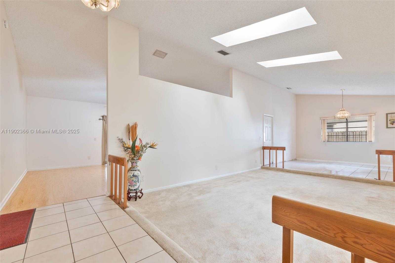 Small Image of 5641 THISTLEDOWN TER, Davie Number 6