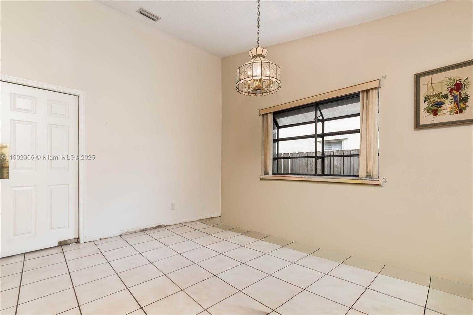 Small Image of 5641 THISTLEDOWN TER, Davie Number 9