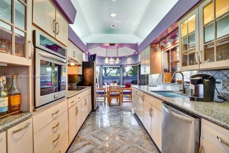 Small Image of 10026 NORTH WEST 52ND TER, Doral Number 10