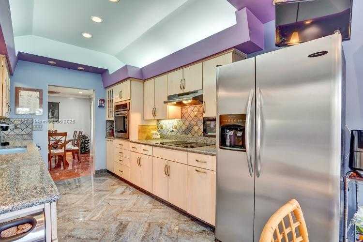 Small Image of 10026 NORTH WEST 52ND TER, Doral Number 12