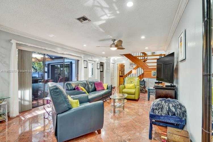 Small Image of 10026 NORTH WEST 52ND TER, Doral Number 2