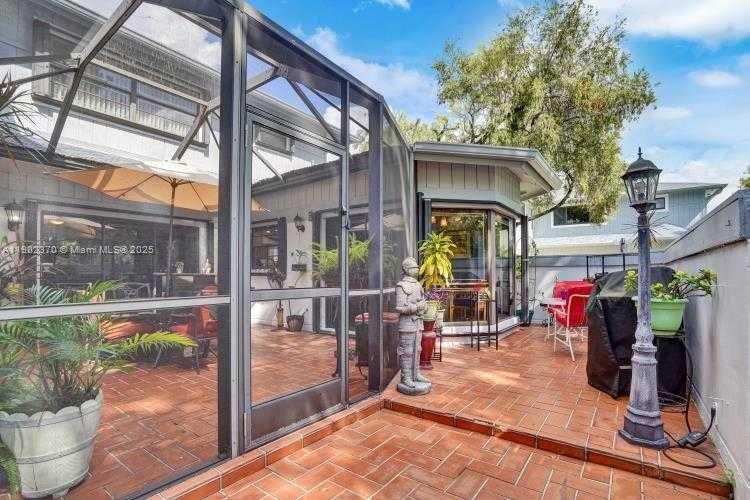 Small Image of 10026 NORTH WEST 52ND TER, Doral Number 24