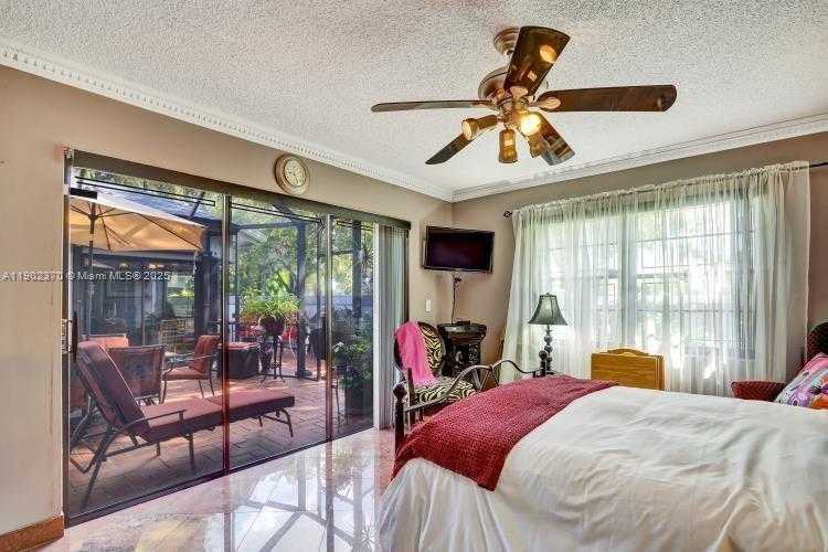 Small Image of 10026 NORTH WEST 52ND TER, Doral Number 28