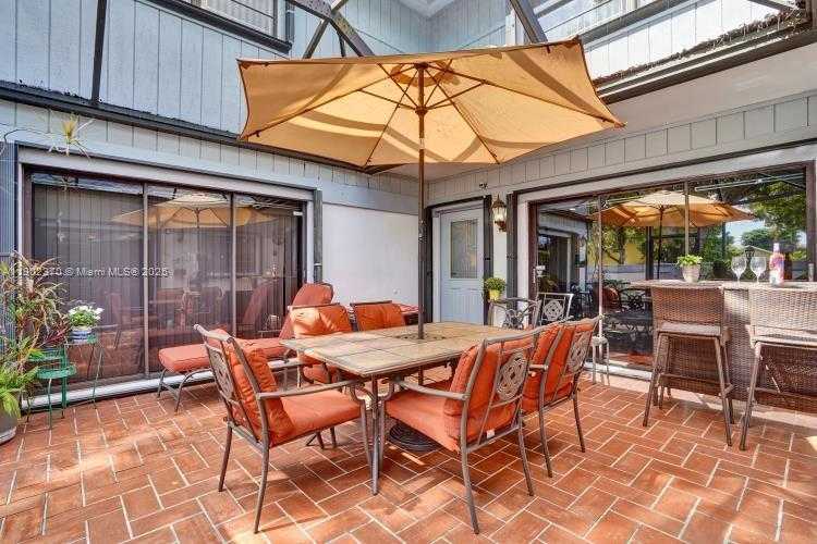 Small Image of 10026 NORTH WEST 52ND TER, Doral Number 44