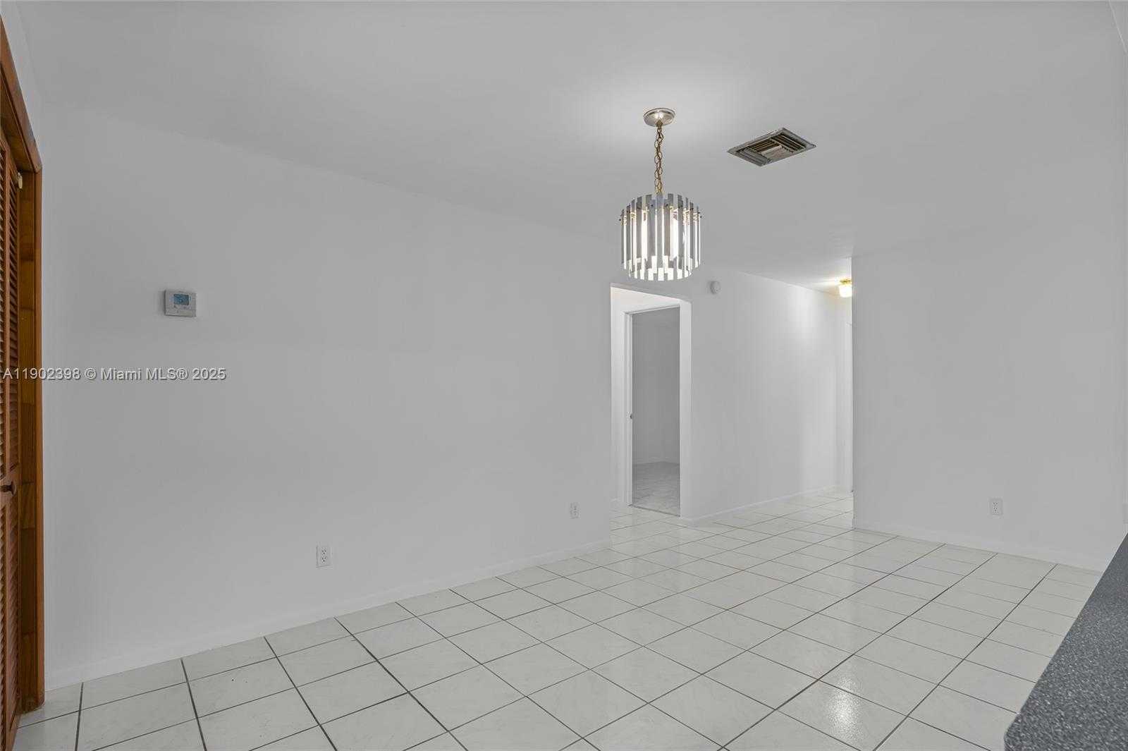 Small Image of 2020 NORTH WEST 47TH AVE, Lauderhill Number 15