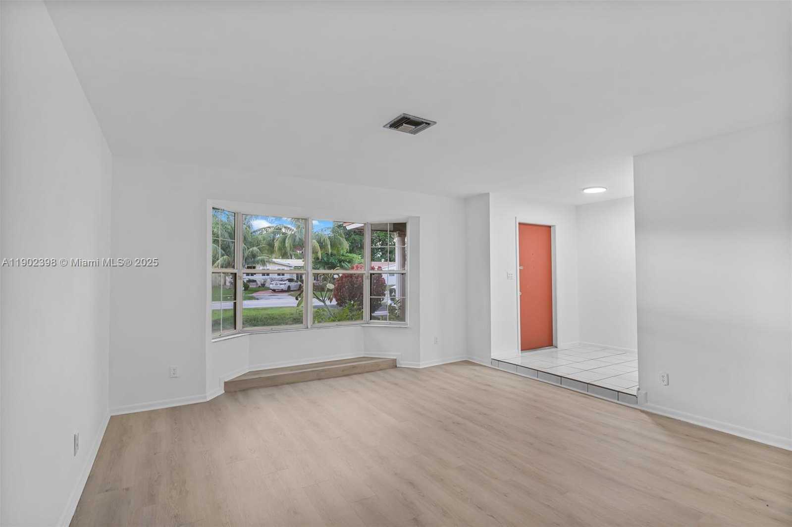 Small Image of 2020 NORTH WEST 47TH AVE, Lauderhill Number 8