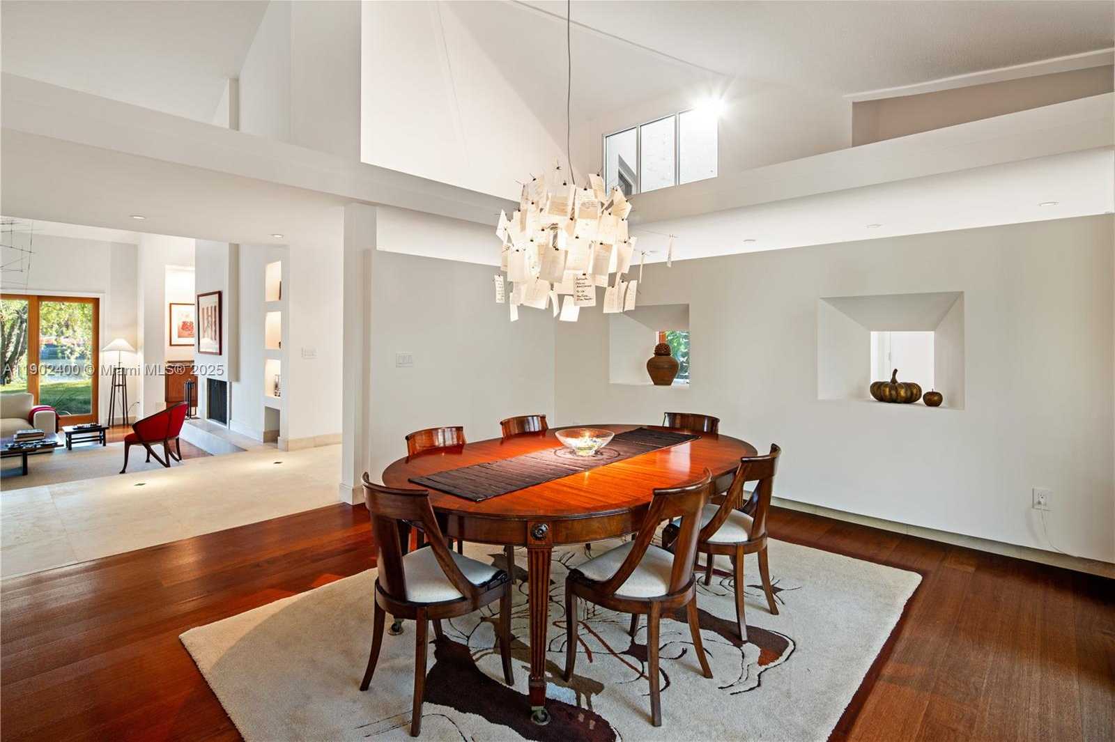 Imagen de Pequeño Objeto