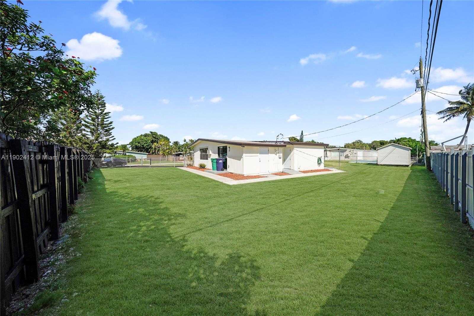 Small Image of 14520 SOUTH WEST 289TH ST, Homestead Number 33