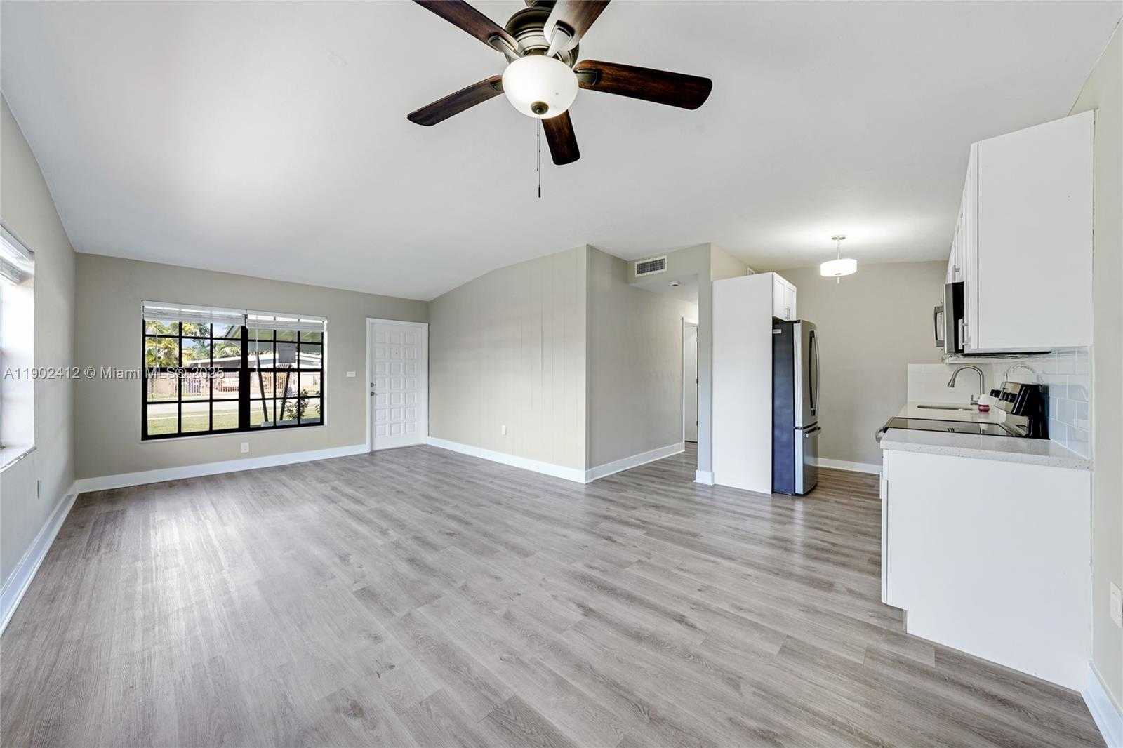 Small Image of 14520 SOUTH WEST 289TH ST, Homestead Number 4