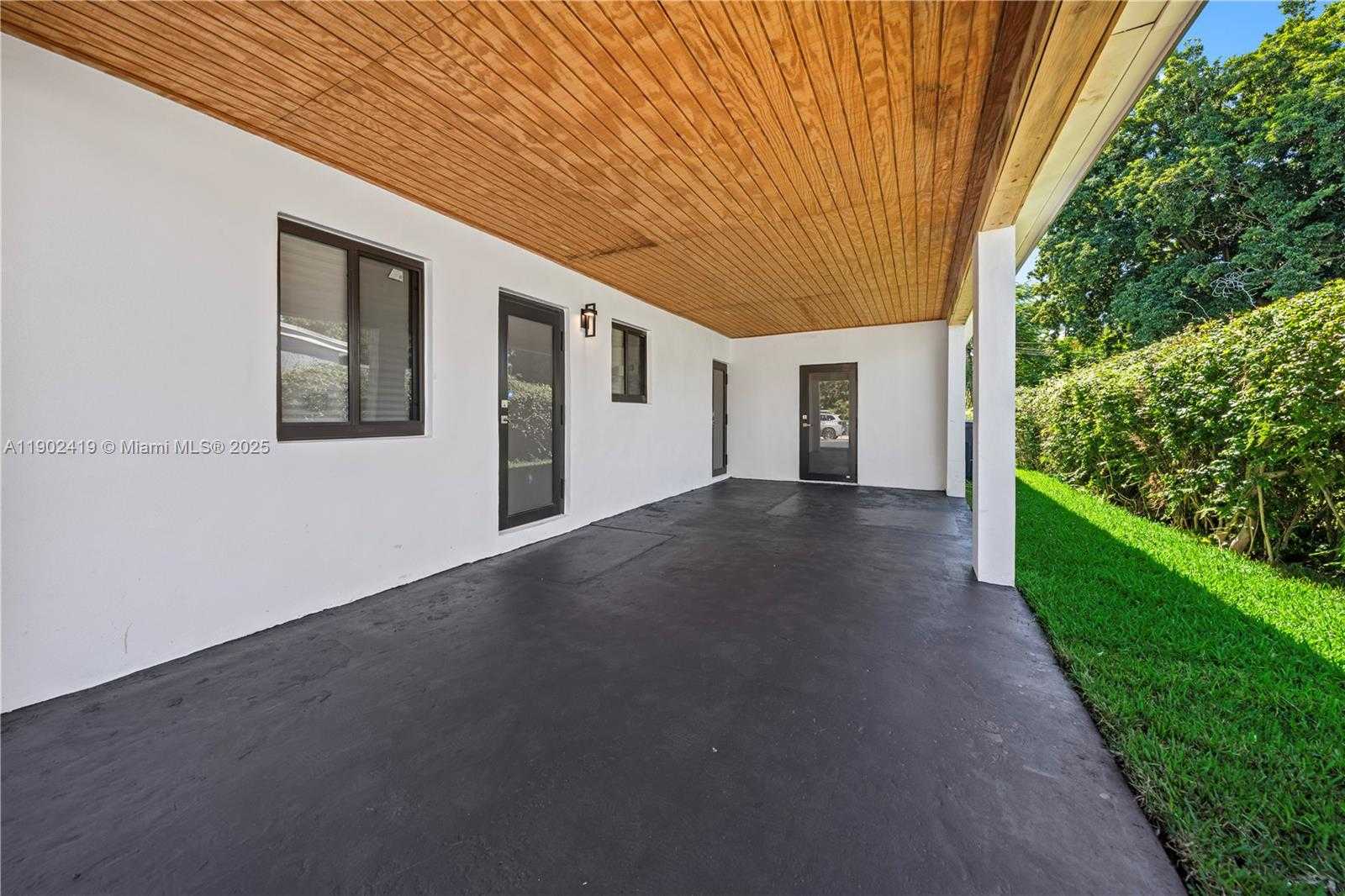 Small Image of 620 NORTH WEST 194TH ST, Miami Gardens Number 20