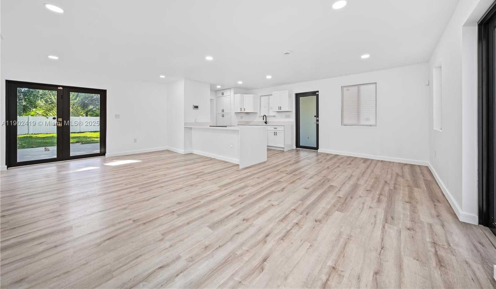 Small Image of 620 NORTH WEST 194TH ST, Miami Gardens Number 5