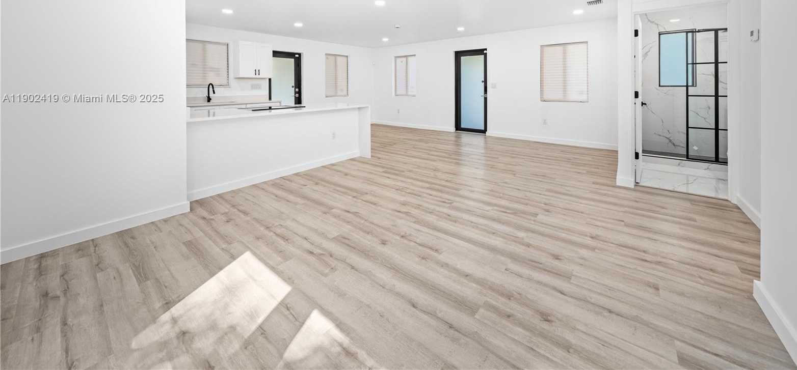 Small Image of 620 NORTH WEST 194TH ST, Miami Gardens Number 6