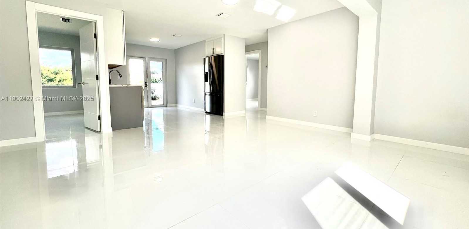 Small Image of 6417 FLETCHER ST, Hollywood Number 26