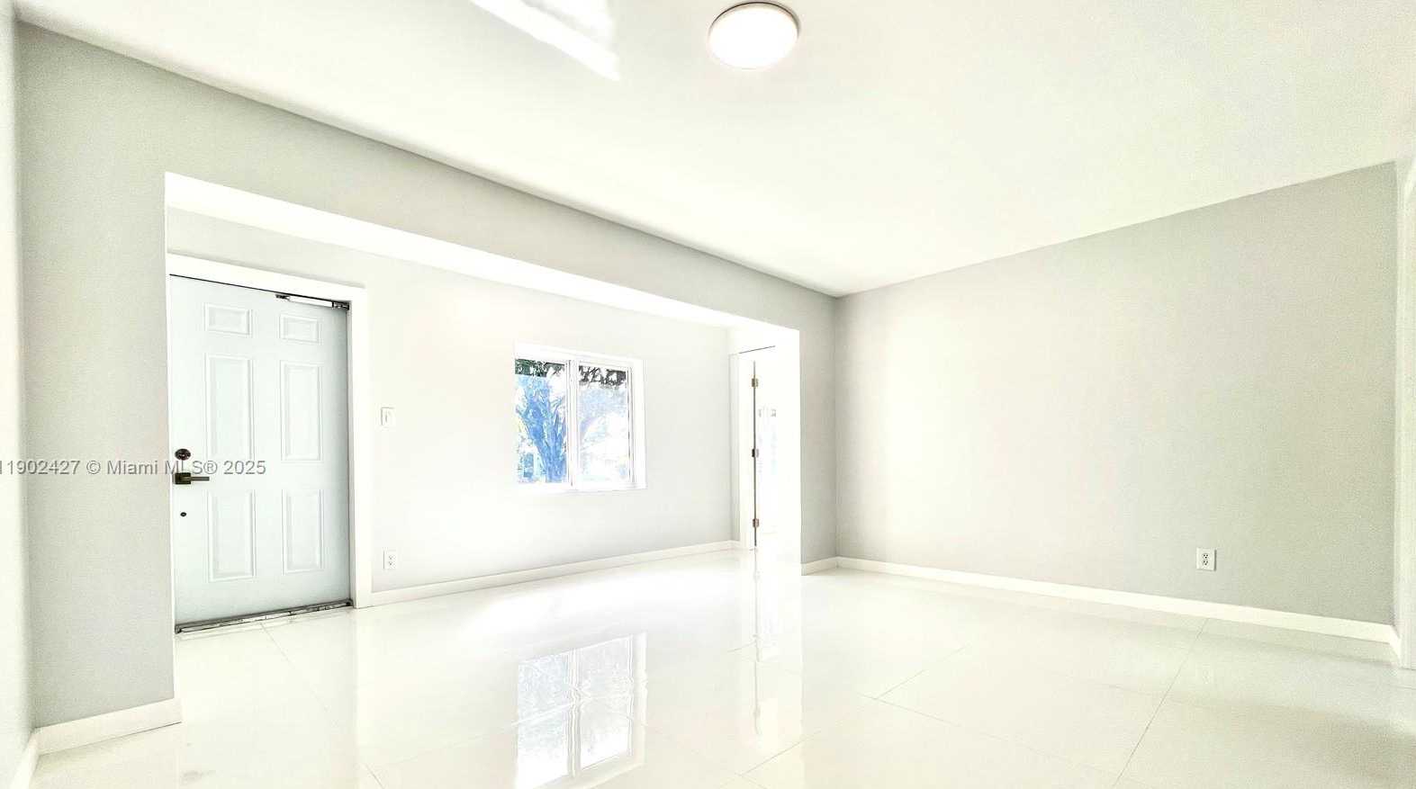 Small Image of 6417 FLETCHER ST, Hollywood Number 27