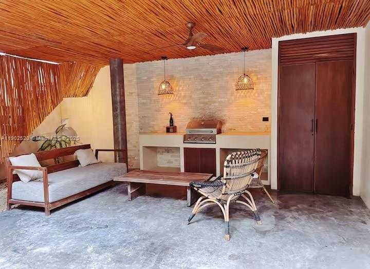 Small Image of 29 AV KUKULKAN, ZONA 15, TULUM, Out of City Number 11