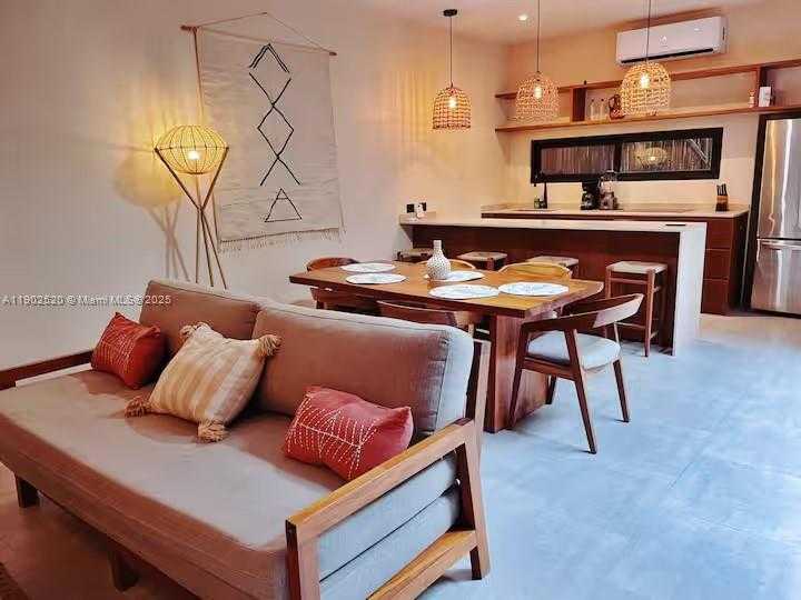 Small Image of 29 AV KUKULKAN, ZONA 15, TULUM, Out of City Number 2