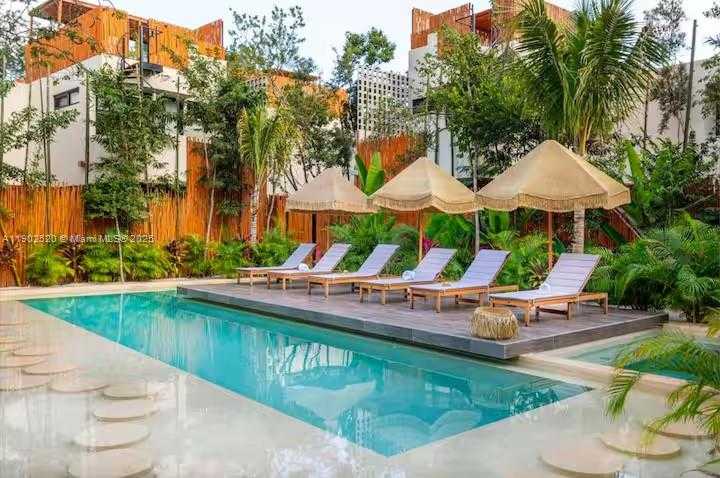 Small Image of 29 AV KUKULKAN, ZONA 15, TULUM, Out of City Number 20