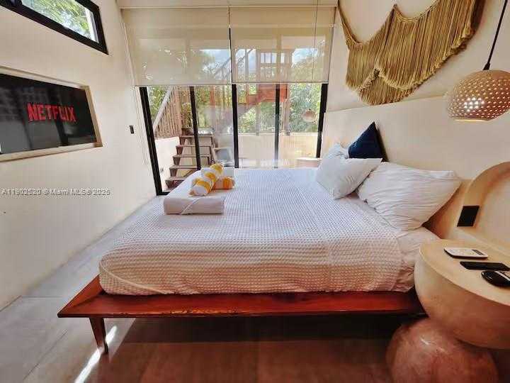 Small Image of 29 AV KUKULKAN, ZONA 15, TULUM, Out of City Number 9