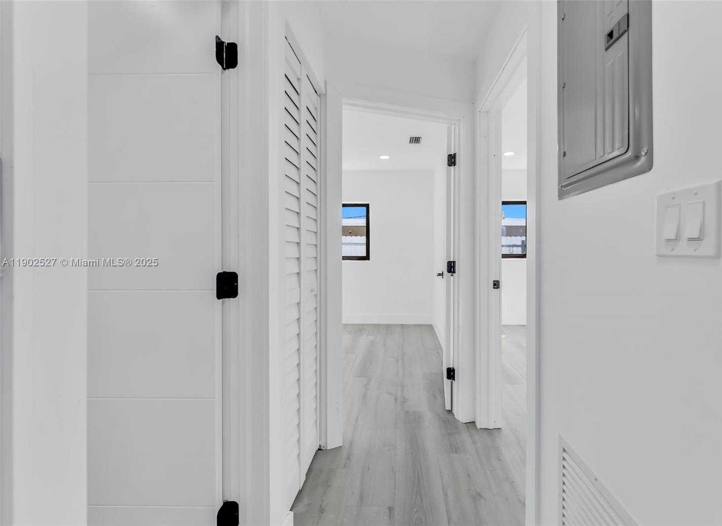 Small Image of 4520 NORTH WEST 198TH ST, Miami Gardens Number 15