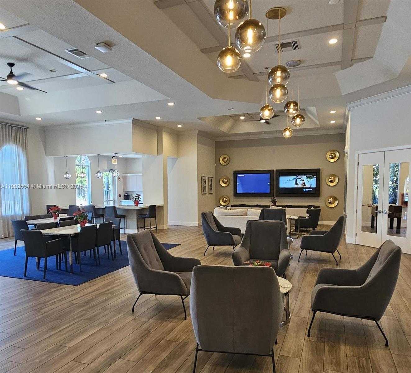 Small Image of 4337 LAUREL PL, Weston Number 35