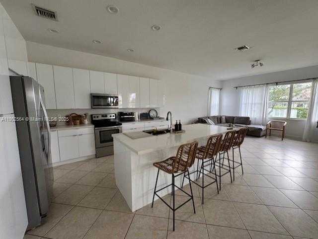 Small Image of 4337 LAUREL PL, Weston Number 7