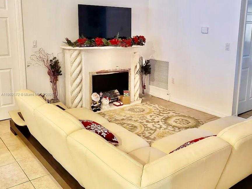 Small Image of 2048 NORTH EAST 35TH AVE, Homestead Number 10