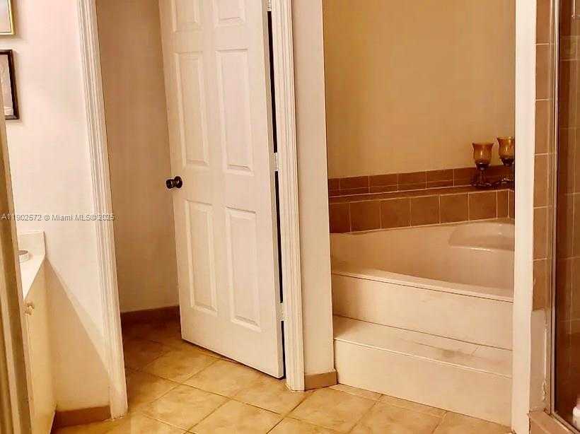 Small Image of 2048 NORTH EAST 35TH AVE, Homestead Number 12