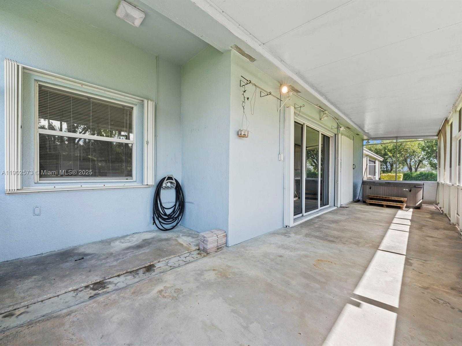 Small Image of 760 SOUTH EAST 23RD LN, Homestead Number 29