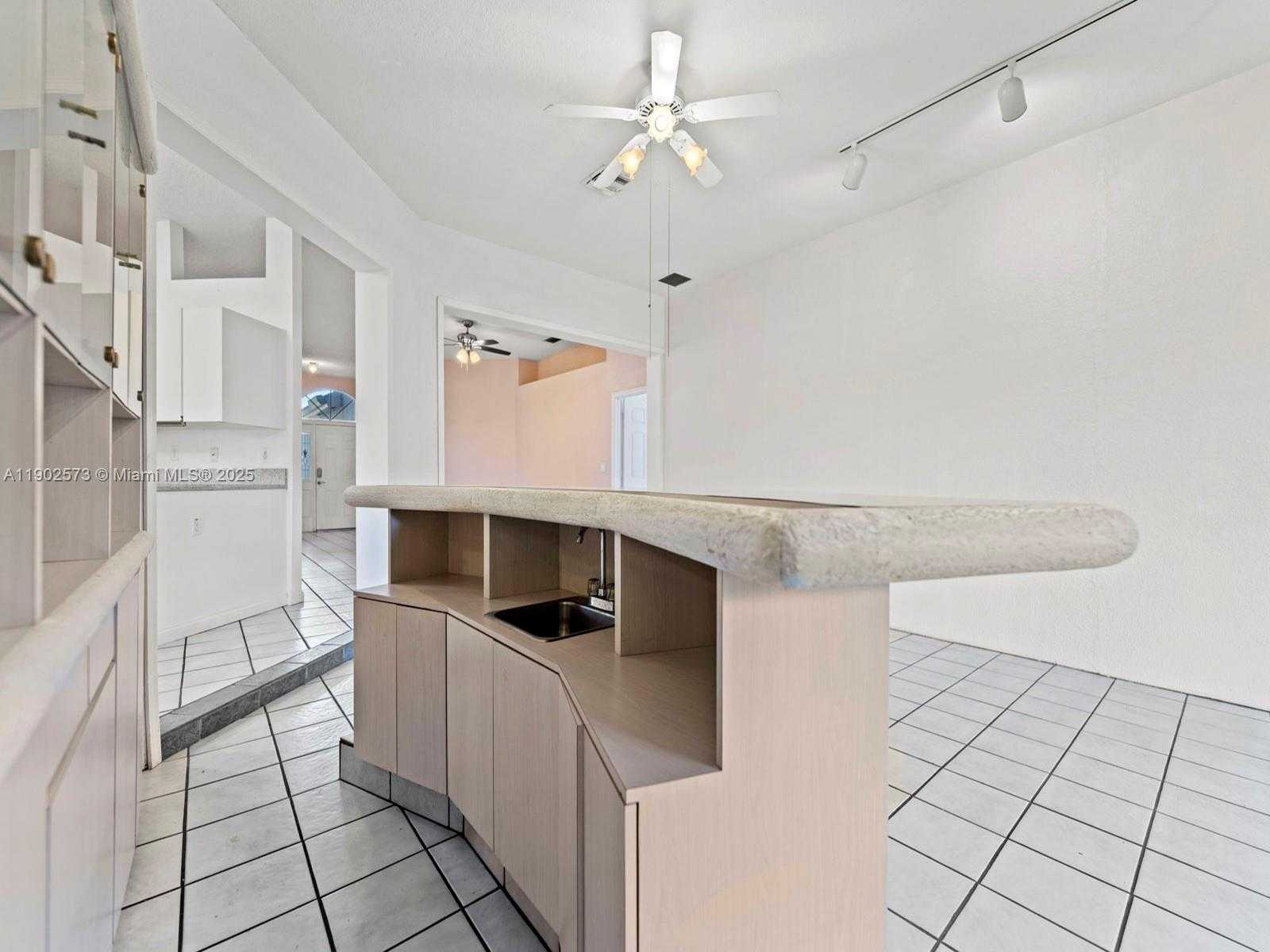Small Image of 760 SOUTH EAST 23RD LN, Homestead Number 9