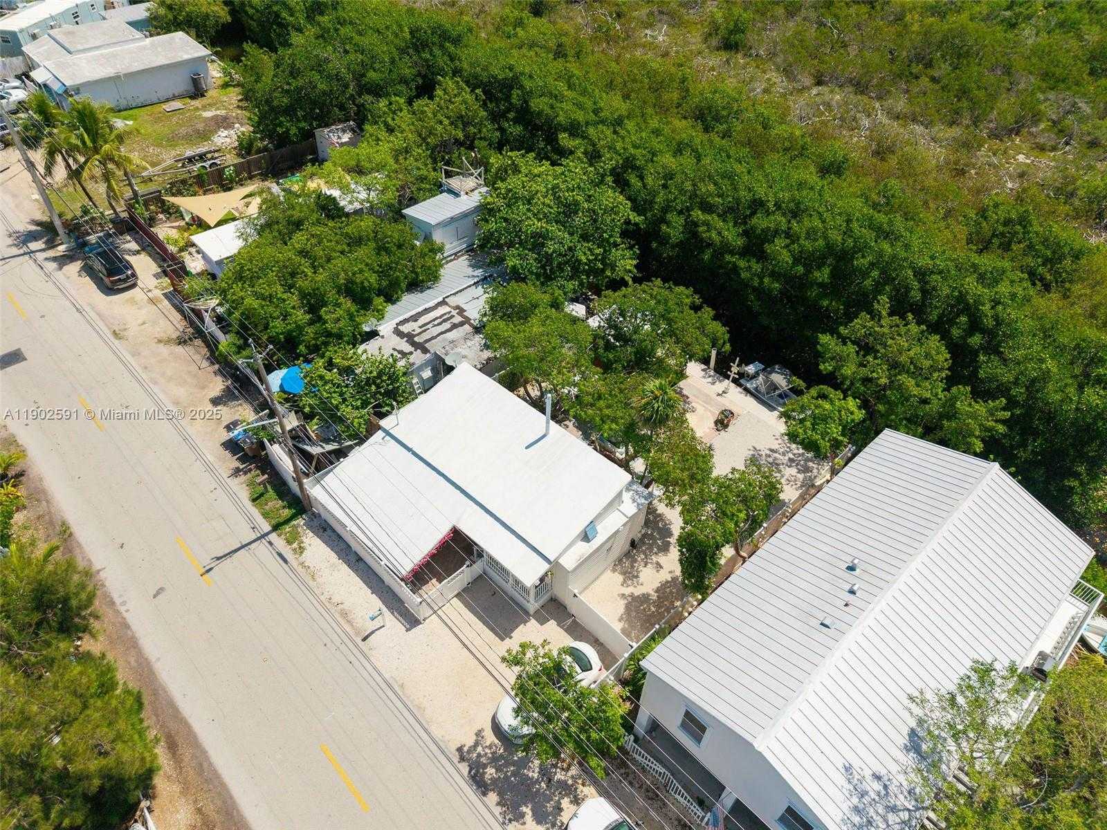 Small Image of 7 BARCELONA DR BIG COPPITT, Key West Number 81