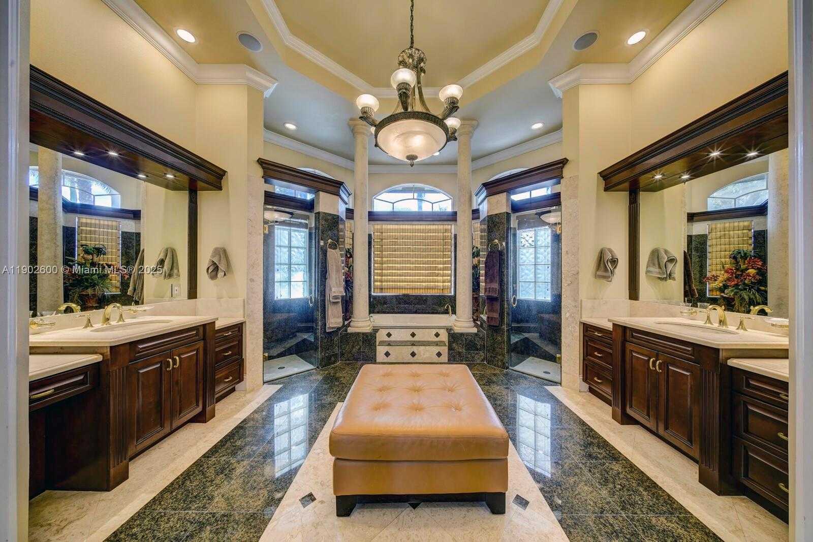 Small Image of 3828 PINE LAKE DR, Weston Number 19