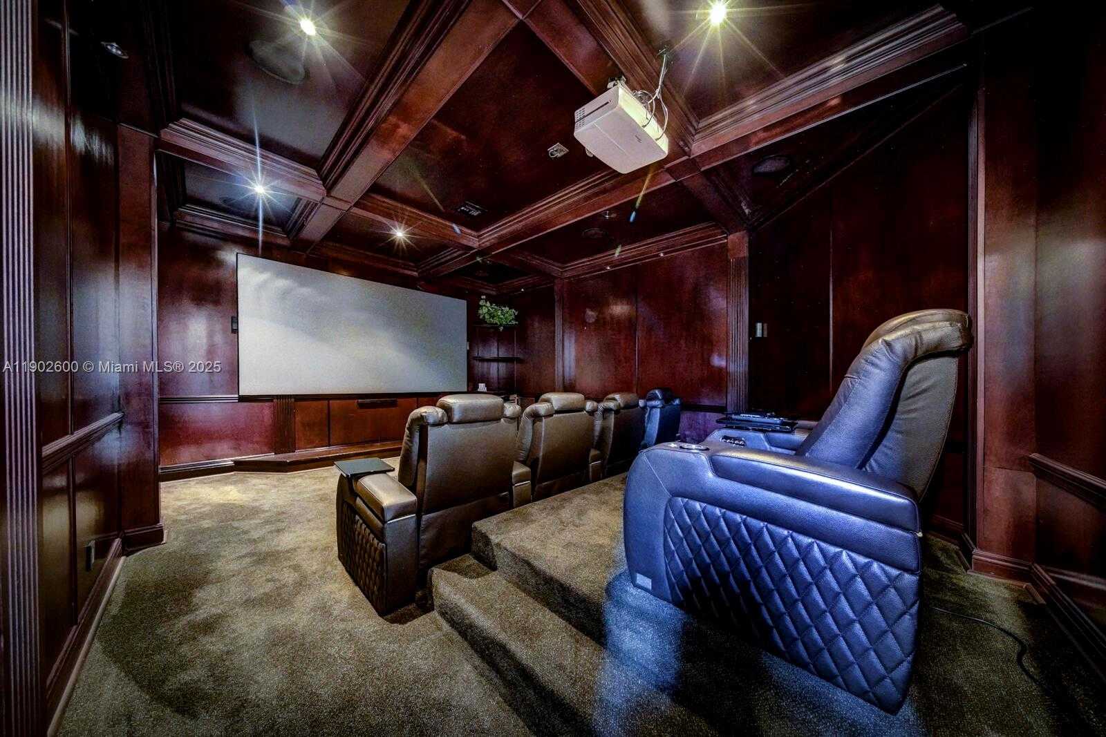 Small Image of 3828 PINE LAKE DR, Weston Number 32