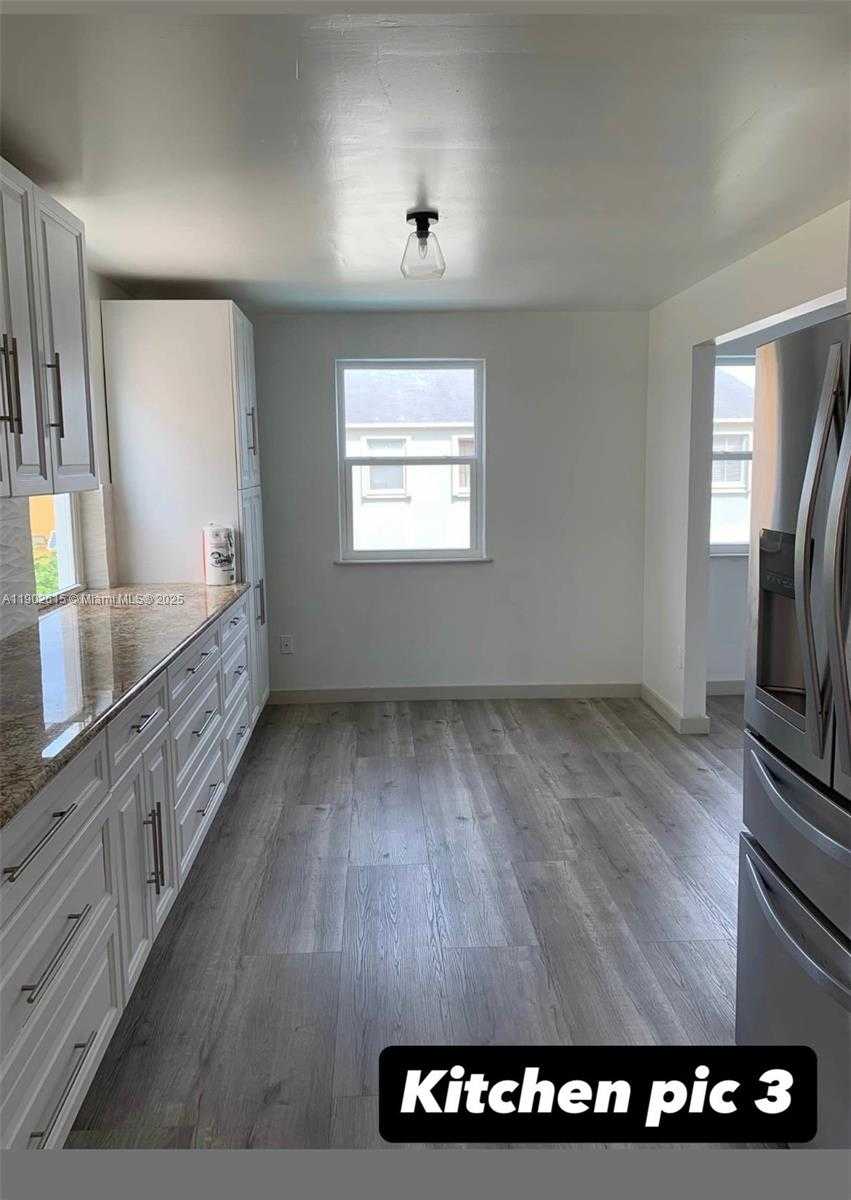 Small Image of 12121 SOUTH WEST 271ST ST, Homestead Number 17