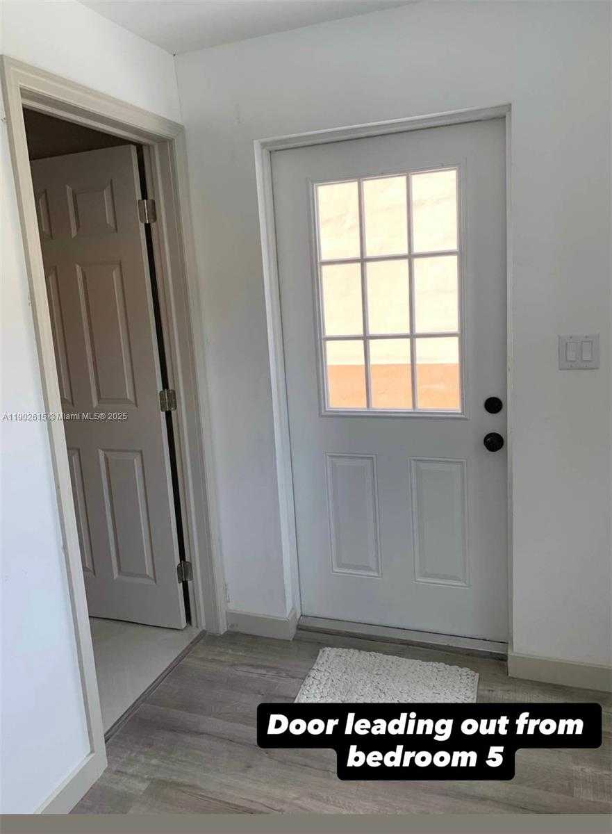 Small Image of 12121 SOUTH WEST 271ST ST, Homestead Number 6