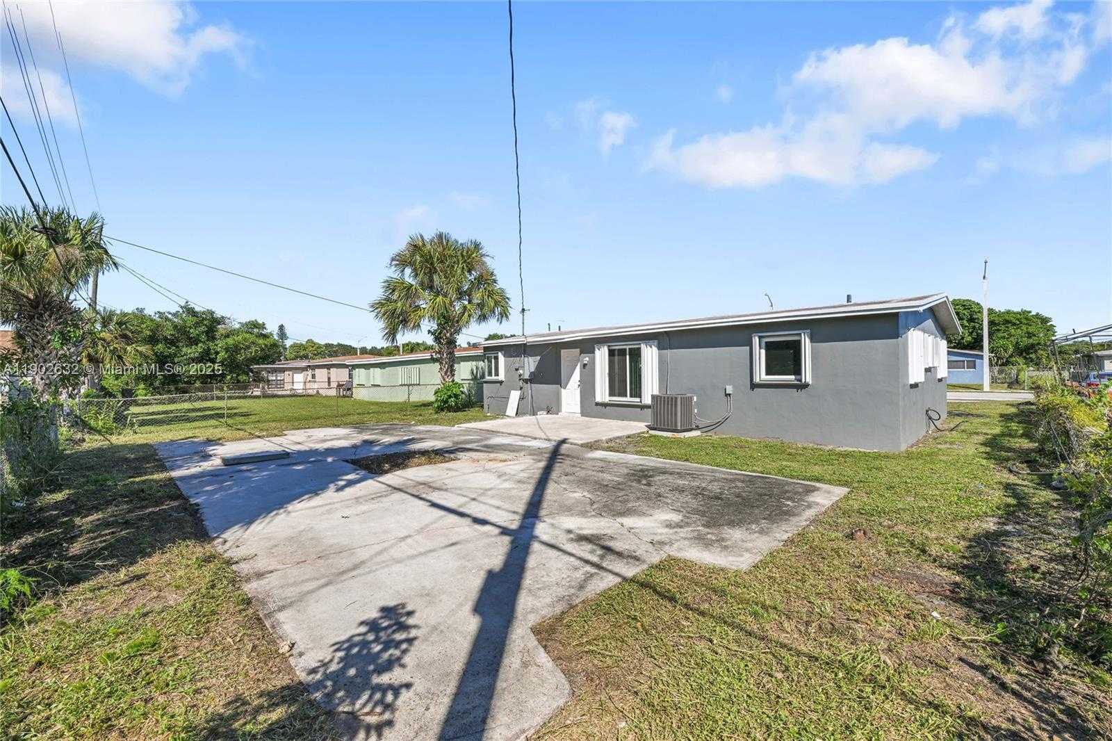 Small Image of 415 NORTH WEST 29TH AVE, Fort Lauderdale Number 10