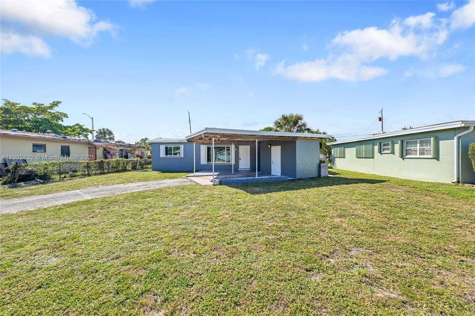 Small Image of 415 NORTH WEST 29TH AVE, Fort Lauderdale Number 3