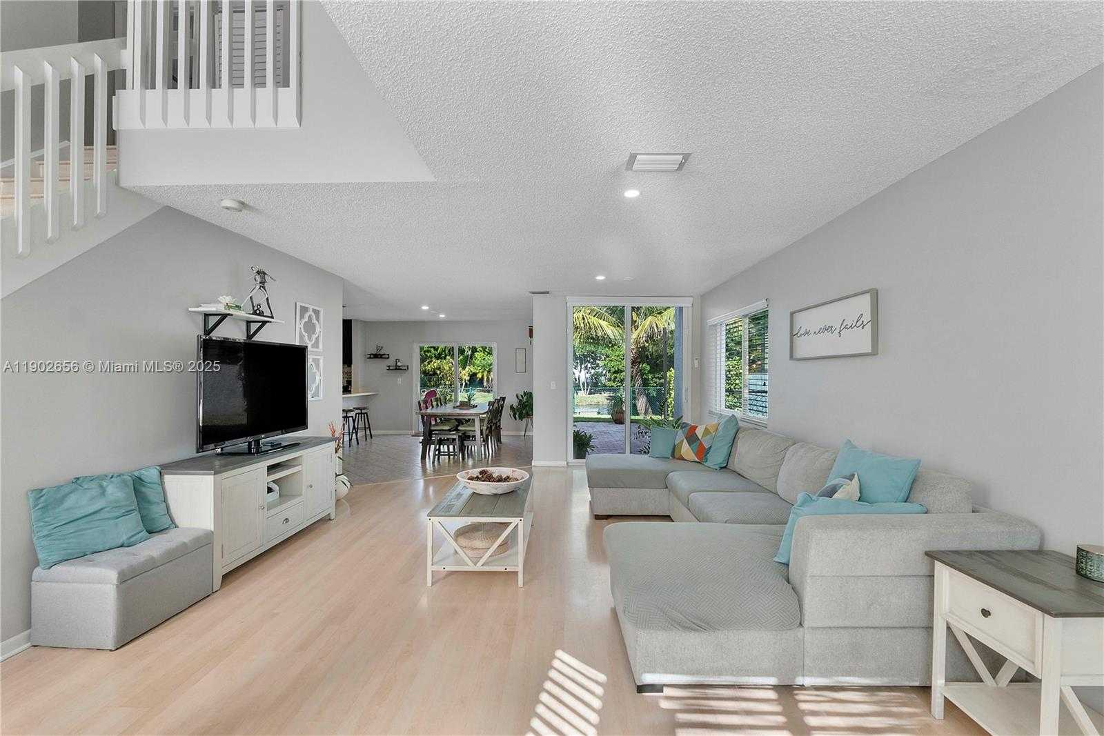 Small Image of 236 NORTH WEST 118TH DR, Coral Springs Number 16